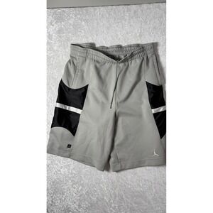 Jordan Men's Grey Basketball Shorts Gym Athletic Performance Size M
